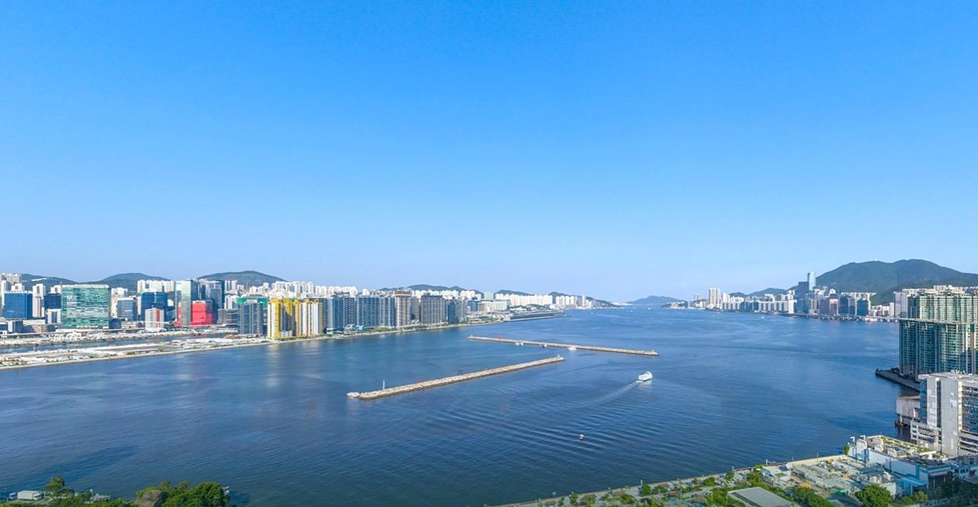 瑅海 ONE MARINA 周邊維多利亞港東面水域日景